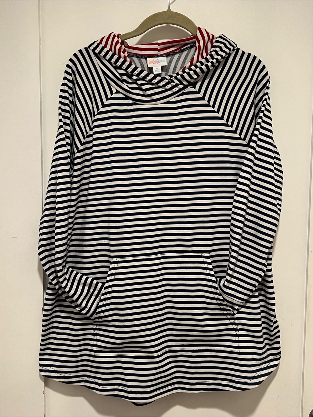 🎈3/$45 LuLaRoe Amber XL Navy & White Striped Hoodie | Red & White Striped Hood